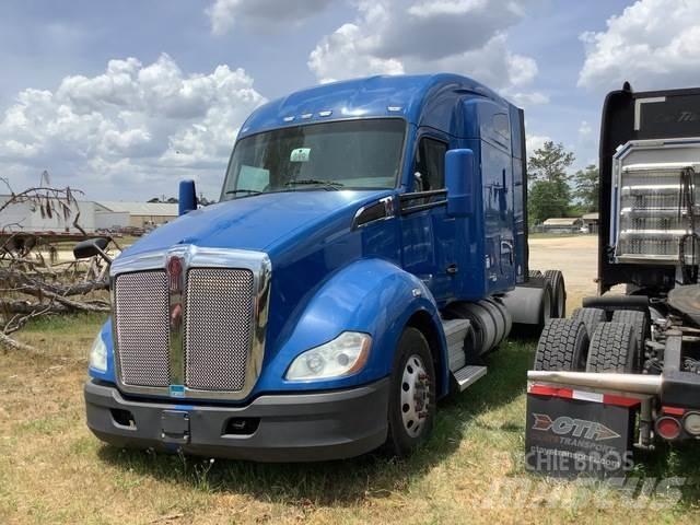 Kenworth T680 Motrici e Trattori Stradali