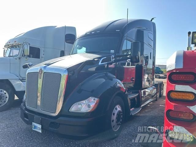 Kenworth T680 Motrici e Trattori Stradali