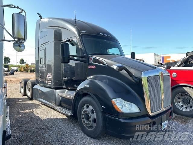 Kenworth T680 Motrici e Trattori Stradali