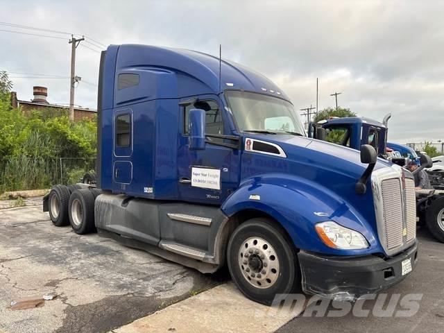 Kenworth T680 Motrici e Trattori Stradali