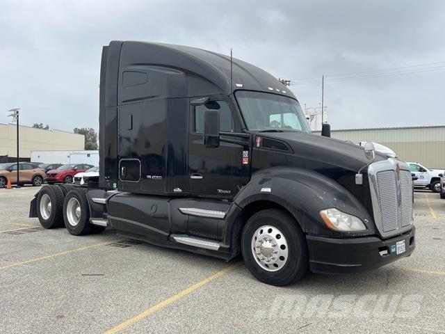 Kenworth T680 Motrici e Trattori Stradali