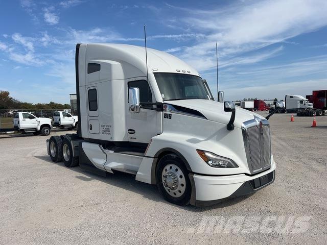 Kenworth T680 Motrici e Trattori Stradali