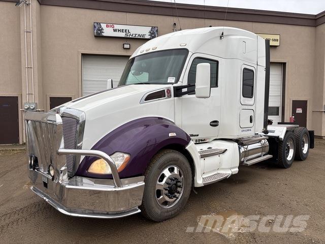 Kenworth T680 Motrici e Trattori Stradali