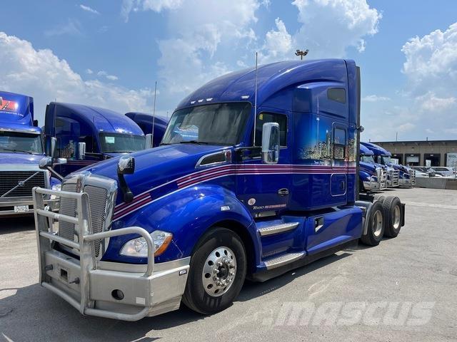 Kenworth T680 Motrici e Trattori Stradali