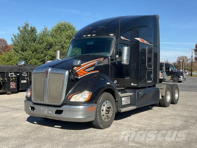 Kenworth T680 Motrici e Trattori Stradali