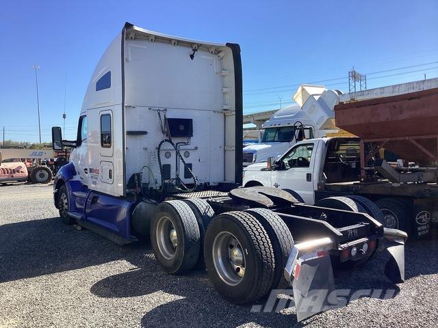 Kenworth T680 Motrici e Trattori Stradali