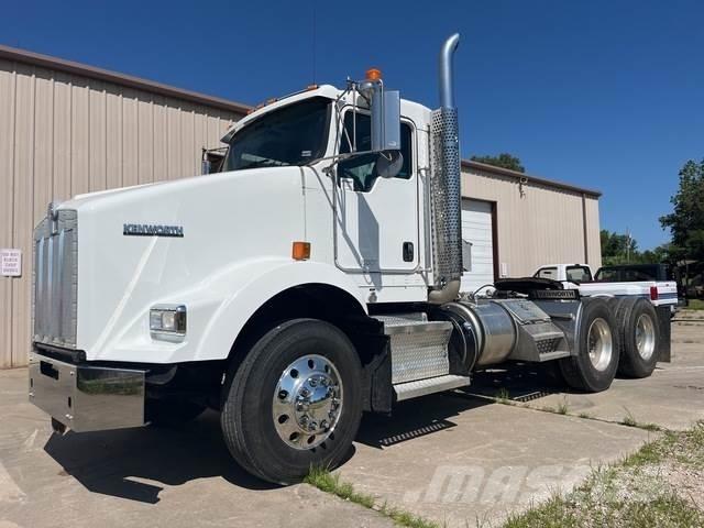 Kenworth T800 Motrici e Trattori Stradali
