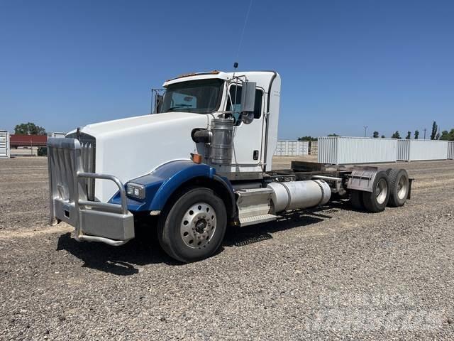 Kenworth T800 Motrici e Trattori Stradali