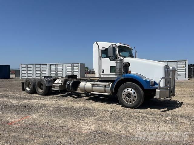 Kenworth T800 Motrici e Trattori Stradali