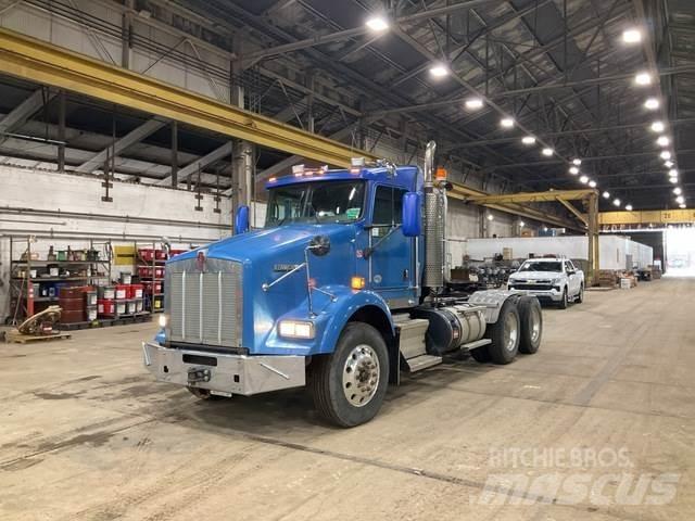 Kenworth T800 Motrici e Trattori Stradali