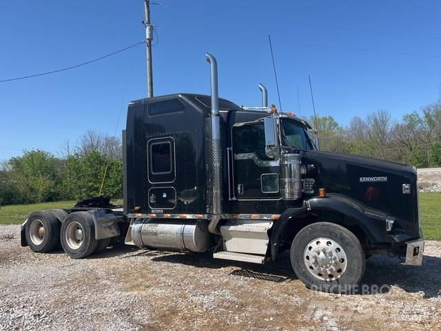Kenworth T800 Motrici e Trattori Stradali