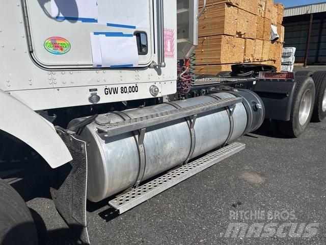 Kenworth T800 Motrici e Trattori Stradali