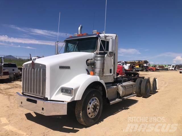 Kenworth T800 Motrici e Trattori Stradali