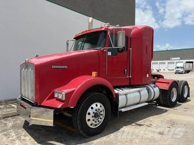 Kenworth T800 Motrici e Trattori Stradali