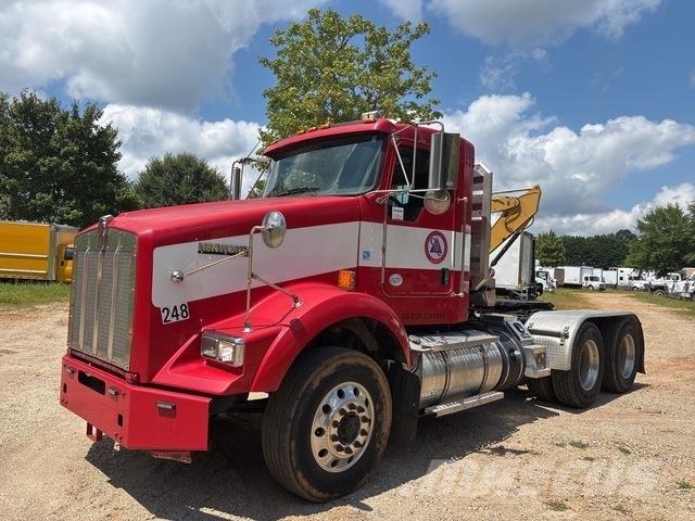 Kenworth T800 Motrici e Trattori Stradali