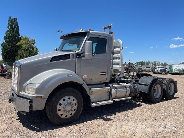 Kenworth T800 Motrici e Trattori Stradali