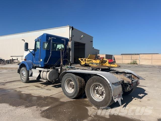 Kenworth T800 Motrici e Trattori Stradali