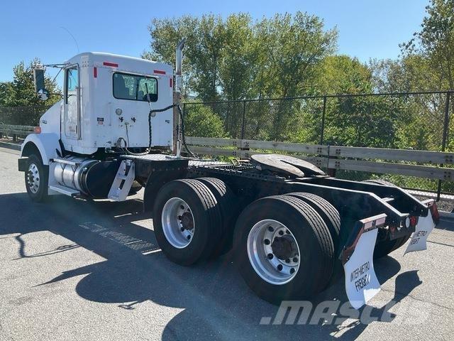 Kenworth T800 Motrici e Trattori Stradali