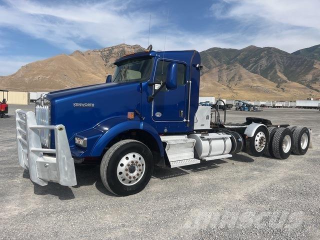 Kenworth T800 Motrici e Trattori Stradali