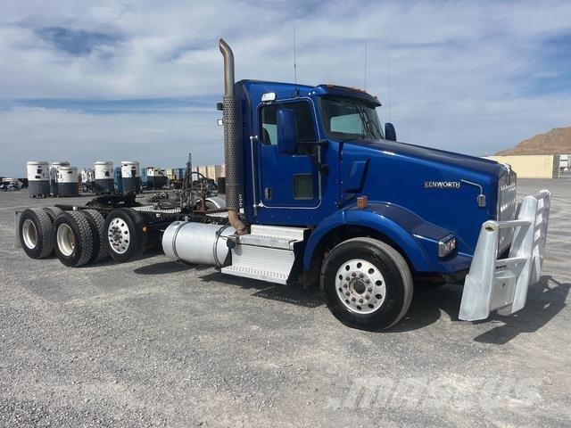 Kenworth T800 Motrici e Trattori Stradali