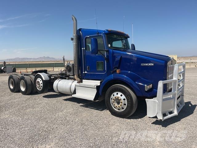 Kenworth T800 Motrici e Trattori Stradali