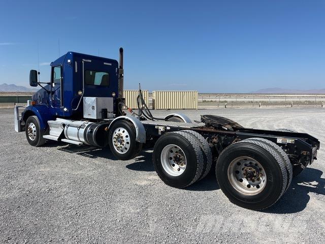 Kenworth T800 Motrici e Trattori Stradali