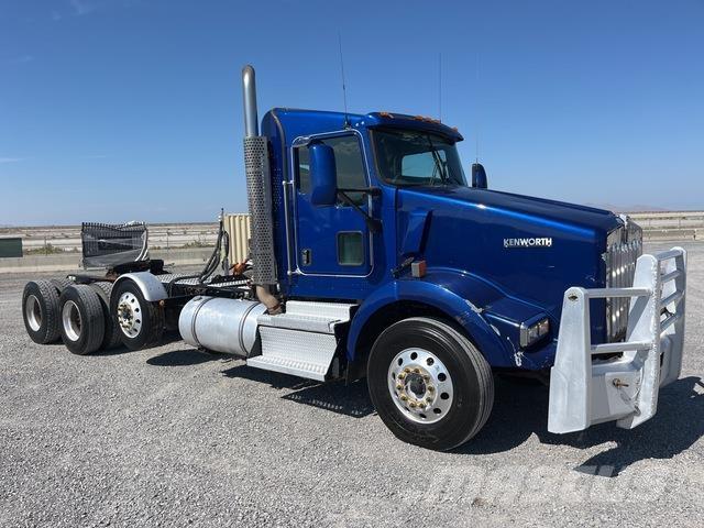 Kenworth T800 Motrici e Trattori Stradali