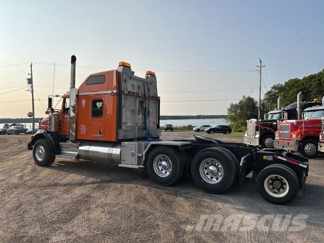 Kenworth T800 Motrici e Trattori Stradali