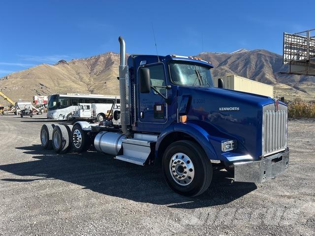 Kenworth T800 Motrici e Trattori Stradali