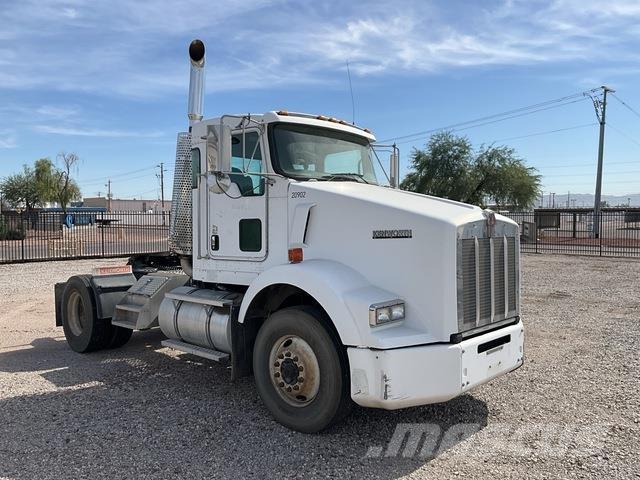 Kenworth T800 Motrici e Trattori Stradali