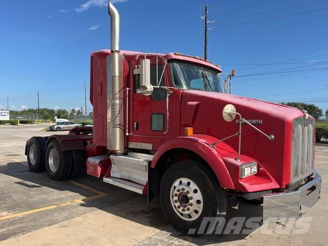 Kenworth T800 Motrici e Trattori Stradali