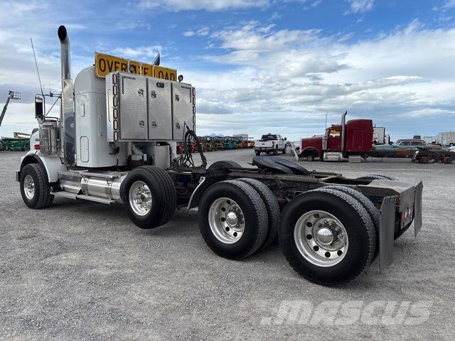 Kenworth T800 Motrici e Trattori Stradali