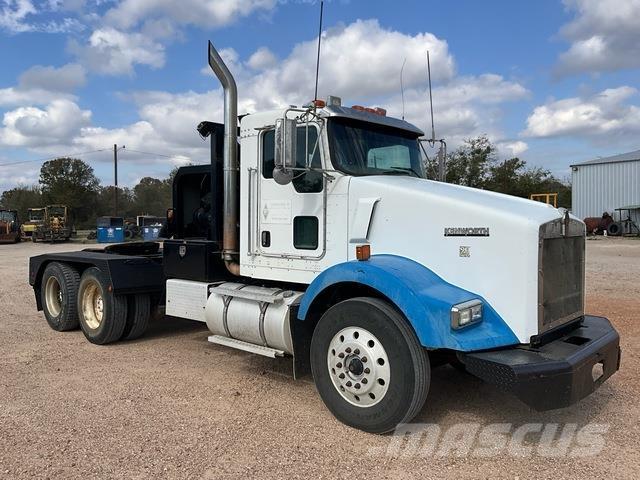 Kenworth T800 Carroattrezzi