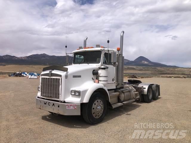 Kenworth T800B Motrici e Trattori Stradali