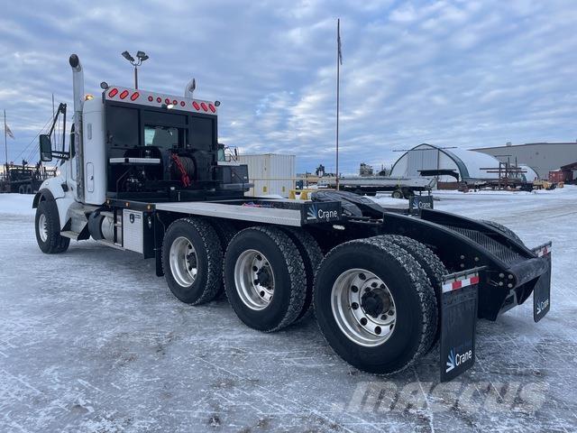 Kenworth T880 Carroattrezzi