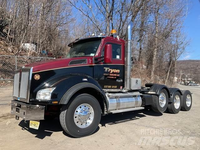 Kenworth T880 Motrici e Trattori Stradali