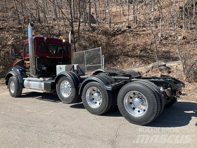 Kenworth T880 Motrici e Trattori Stradali