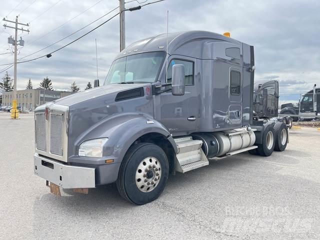 Kenworth T880 Motrici e Trattori Stradali