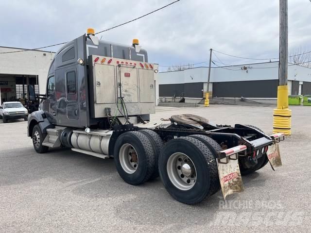 Kenworth T880 Motrici e Trattori Stradali