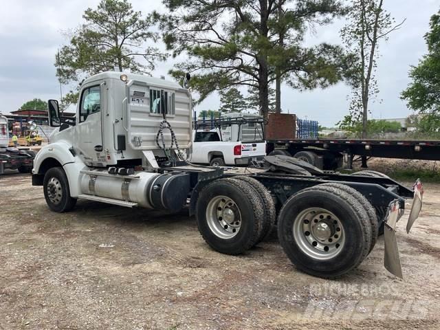 Kenworth T880 Motrici e Trattori Stradali