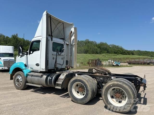 Kenworth T880 Motrici e Trattori Stradali