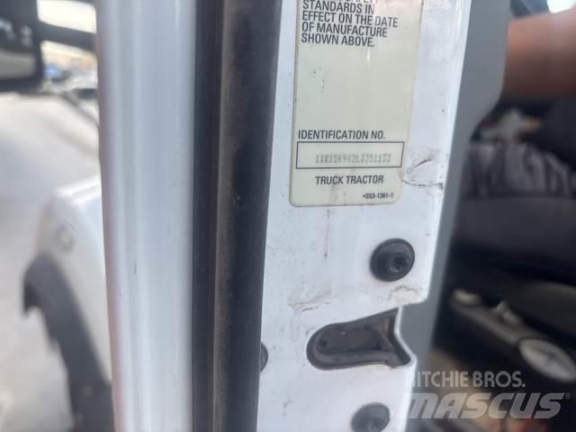 Kenworth T880 Motrici e Trattori Stradali