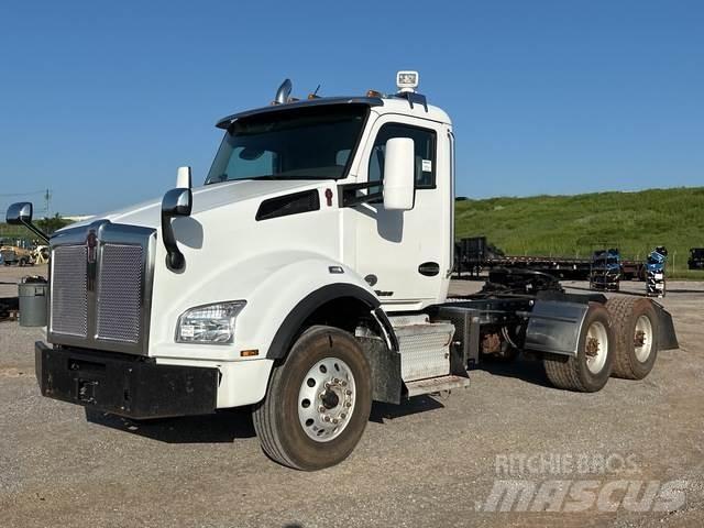 Kenworth T880 Motrici e Trattori Stradali