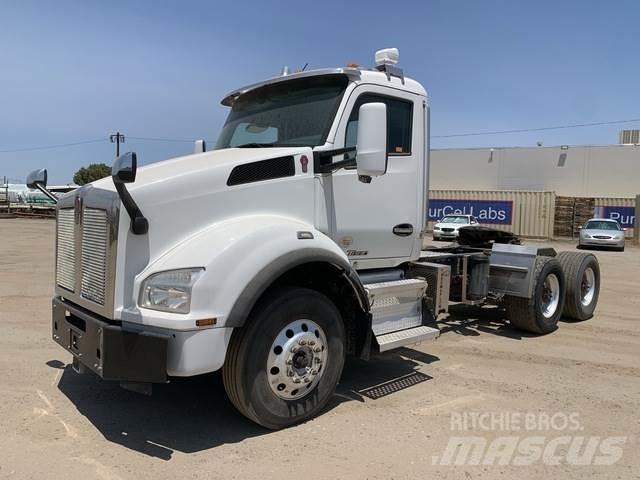Kenworth T880 Motrici e Trattori Stradali