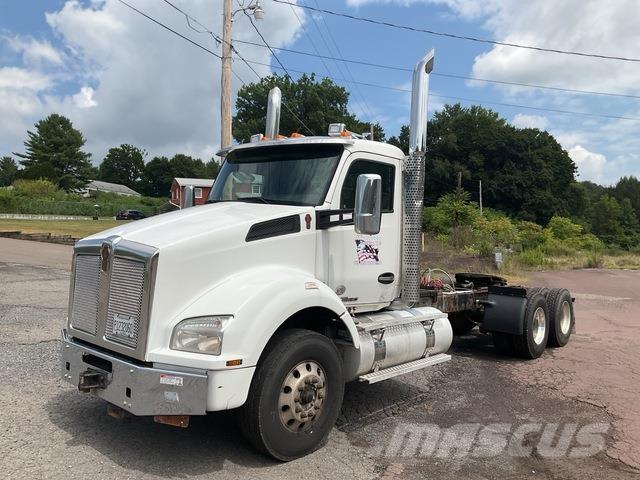 Kenworth T880 Motrici e Trattori Stradali