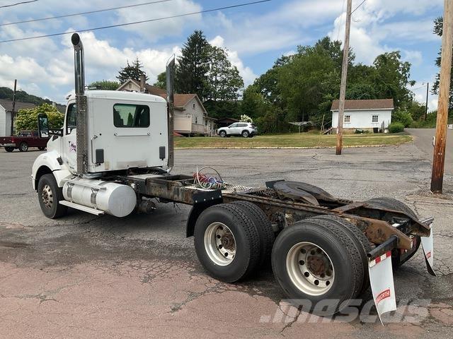Kenworth T880 Motrici e Trattori Stradali