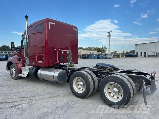 Kenworth T880 Motrici e Trattori Stradali
