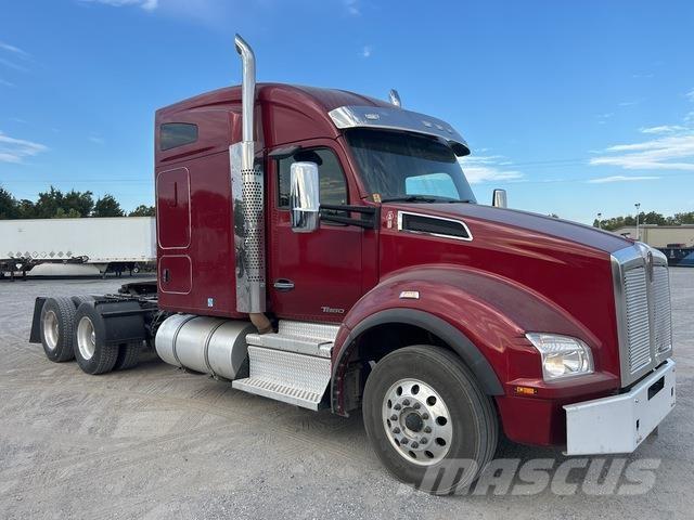 Kenworth T880 Motrici e Trattori Stradali