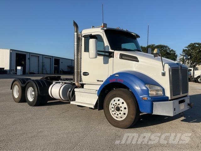 Kenworth T880 Motrici e Trattori Stradali