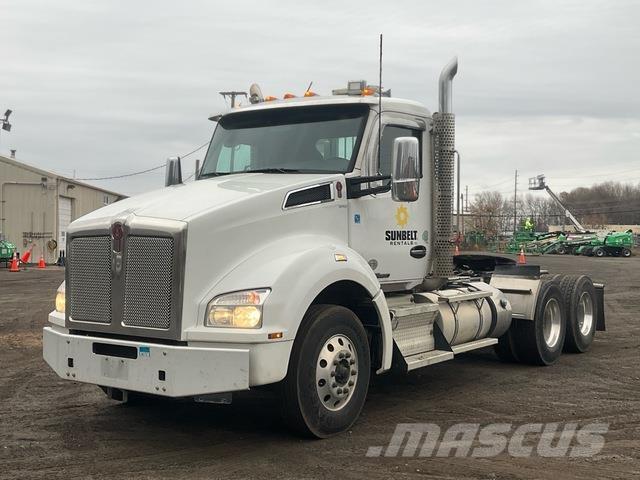 Kenworth T880 Motrici e Trattori Stradali